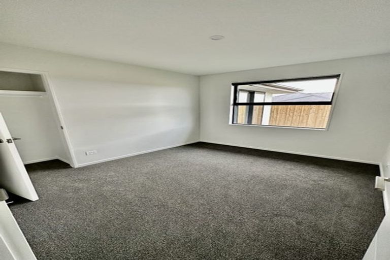 Photo of property in 12 Antill Street, Woodend, 7610