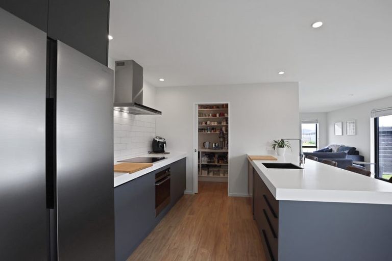 Photo of property in 10 Roxburgh Place, Tinwald, Ashburton, 7700