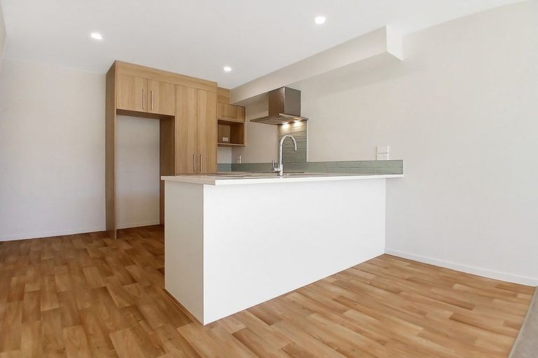 Photo of property in 63 Tima Lane, Mangere Bridge, Auckland, 2022