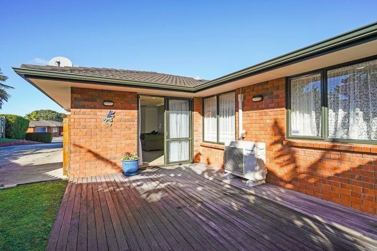 Photo of property in 3 Amarillo Place, Manurewa, Auckland, 2105