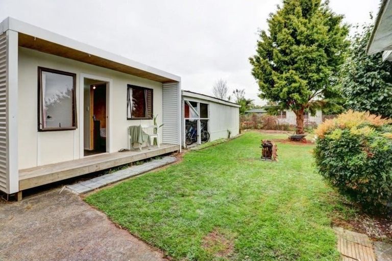 Photo of property in 43 Morrinsville Road, Hillcrest, Hamilton, 3216