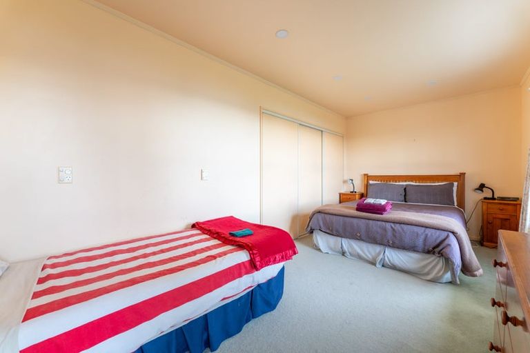 Photo of property in 1 Glamorgan Street, Moeraki, 9482