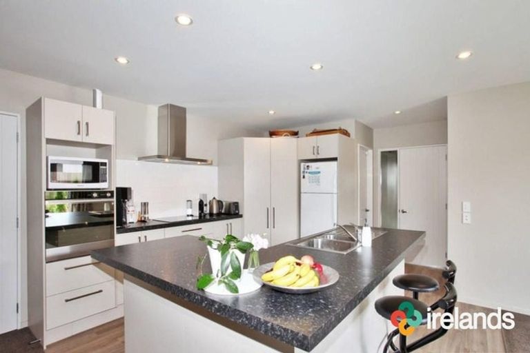 Photo of property in 38 Meyer Crescent, Halswell, Christchurch, 8025