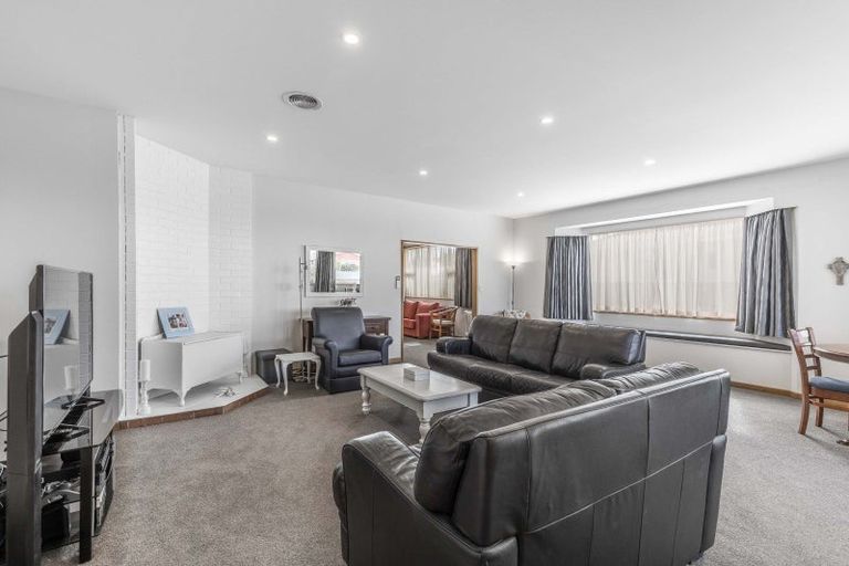 Photo of property in 46 Meldrum Street, Winton, 9720