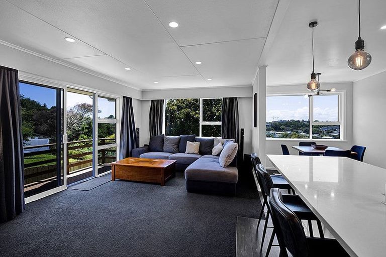 Photo of property in 31 Clearmont Crescent, Blagdon, New Plymouth, 4310