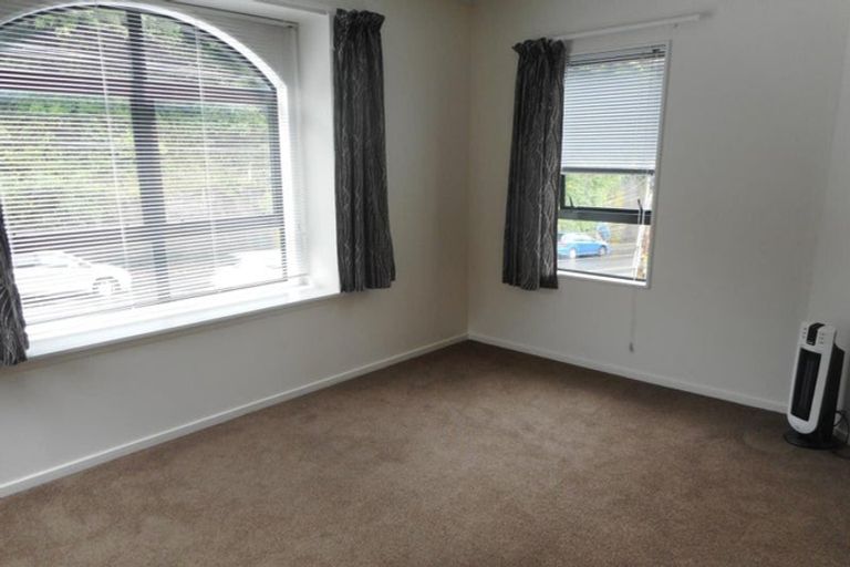 Photo of property in 149a Glenmore Street, Kelburn, Wellington, 6012