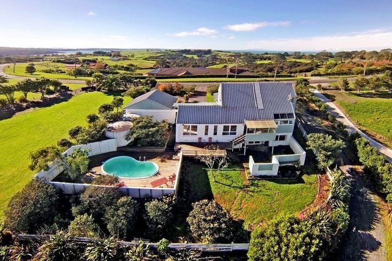 Photo of property in 191 Okura River Road, Okura, Albany, 0792