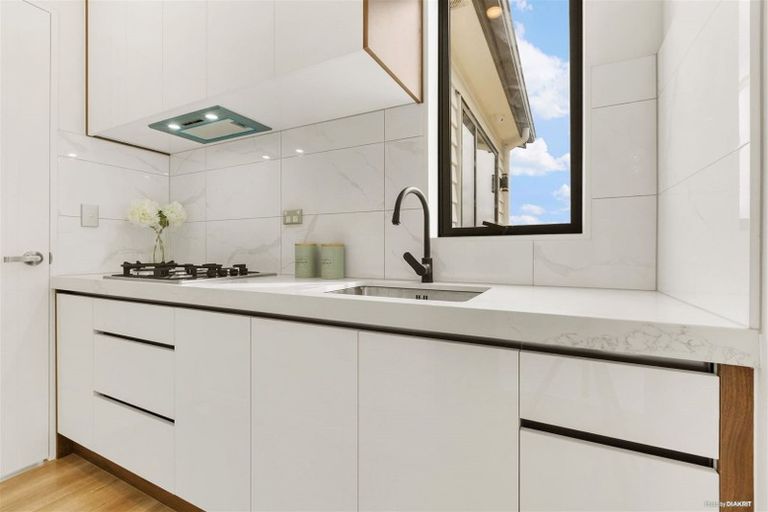 Photo of property in 339 Flat Bush School Road, Flat Bush, Auckland, 2019