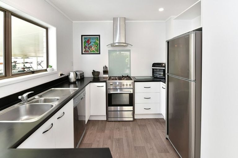 Photo of property in 11 Hauiti Drive, Warkworth, 0910