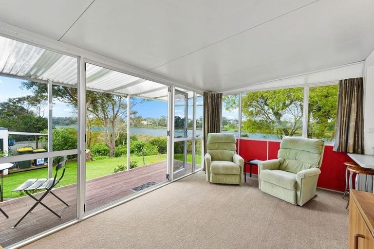 Photo of property in 171c Colwill Road, Massey, Auckland, 0614