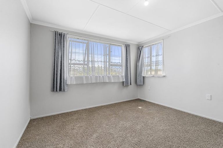 Photo of property in 415 Carrington Street, Upper Vogeltown, New Plymouth, 4310