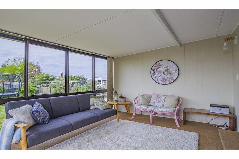 Photo of property in 54 Mowbray Street, Watlington, Timaru, 7910