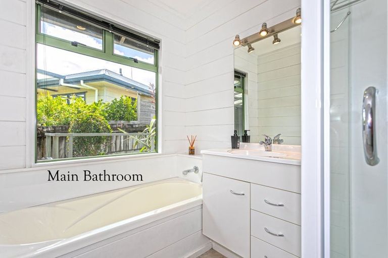 Photo of property in 381 Kapanga Road, Coromandel, 3506