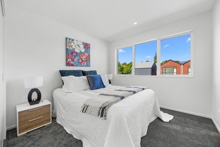 Photo of property in 111 Tributary Parade, Karaka, 2578