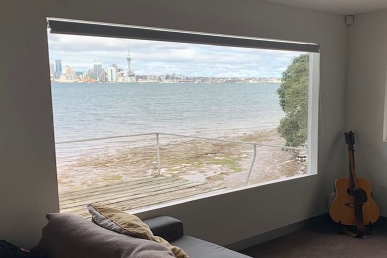 Photo of property in 41 Norwood Road, Bayswater, Auckland, 0622