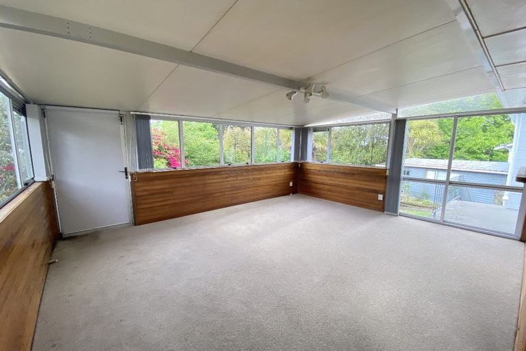 Photo of property in 73 Hartley Terrace, Massey, Auckland, 0614
