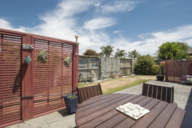 Photo of property in 20 Carribean Place, Papamoa Beach, Papamoa, 3118