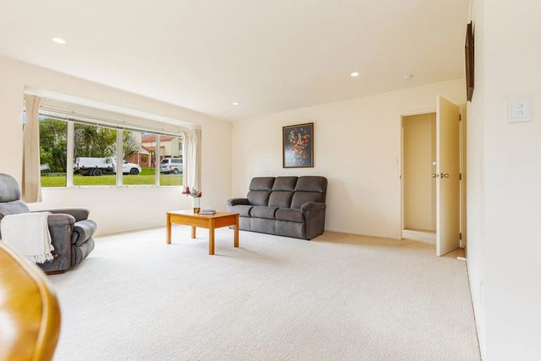 Photo of property in 2/9 Mably Court, Stanmore Bay, Whangaparaoa, 0932