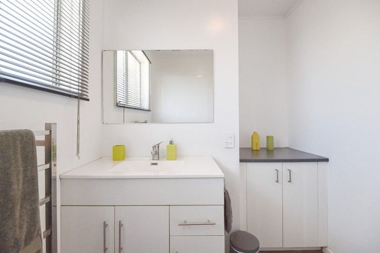 Photo of property in 22 Bay Grove, Pukehangi, Rotorua, 3015