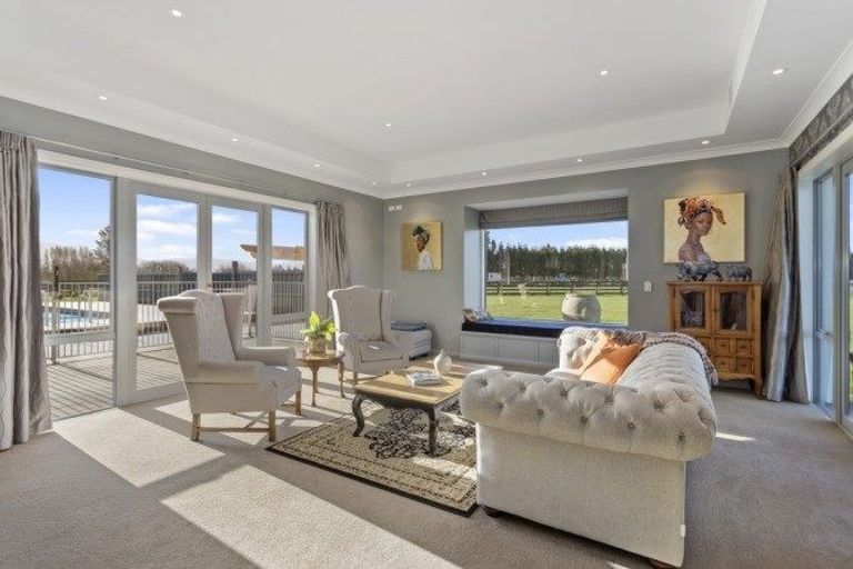 Photo of property in 643 Barkers Road, Loburn, Rangiora, 7472