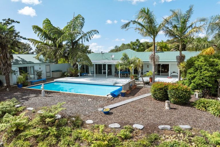 Photo of property in 212 Pukeatua Road, Maungatapere, Whangarei, 0179