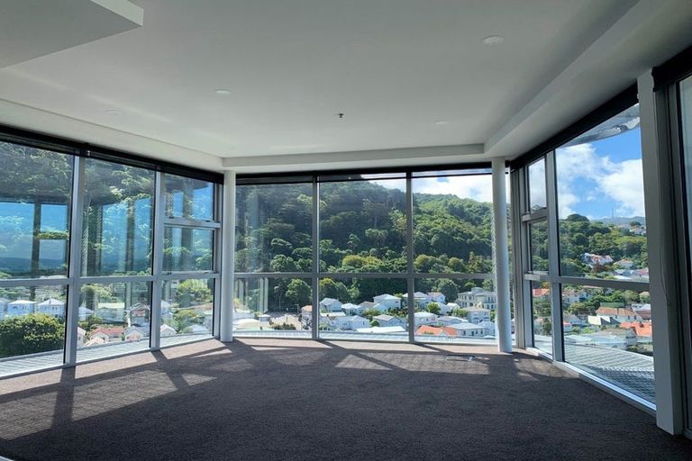 Photo of property in Summit Apartments, 28/184 Molesworth Street, Thorndon, Wellington, 6011