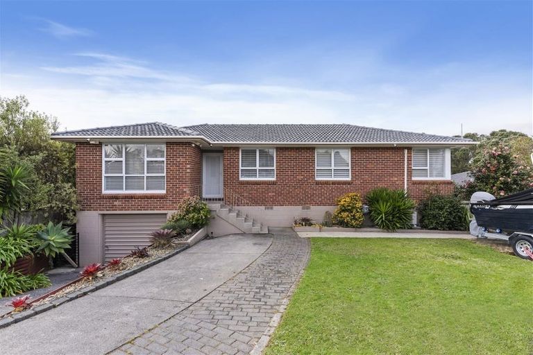 Photo of property in 10 Finnerty Avenue, Howick, Auckland, 2014