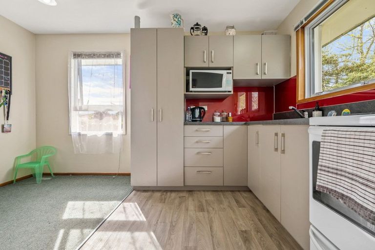 Photo of property in 1/53 Bassett Street, Burwood, Christchurch, 8083