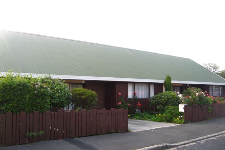 Photo of property in 51b Rutherford Street, Caversham, Dunedin, 9012