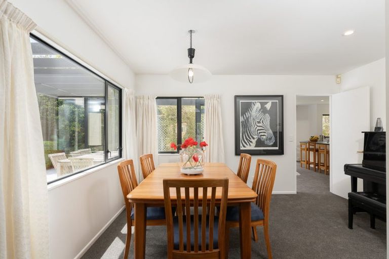 Photo of property in 4 Waverton Terrace, Churton Park, Wellington, 6037
