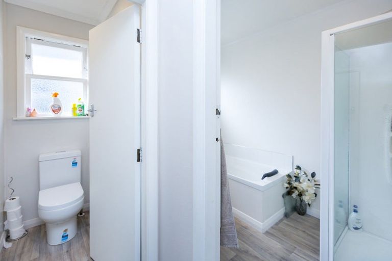 Photo of property in 971 Fergusson Drive, Ebdentown, Upper Hutt, 5018