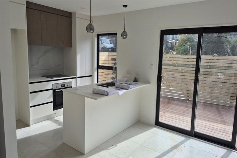 Photo of property in 6 Libby Lane, Howick, Auckland, 2010
