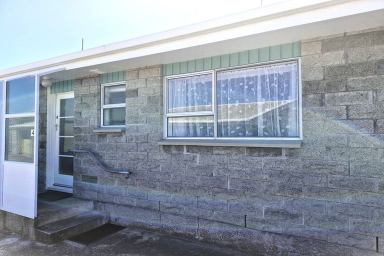 Photo of property in 4/64 Tasman Street, Greymouth, 7805