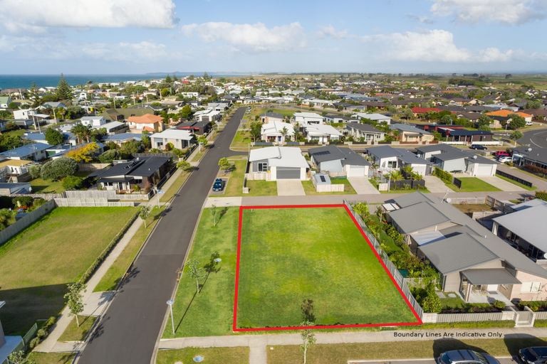 Photo of property in 10 Spinifex Street, Papamoa Beach, Papamoa, 3118