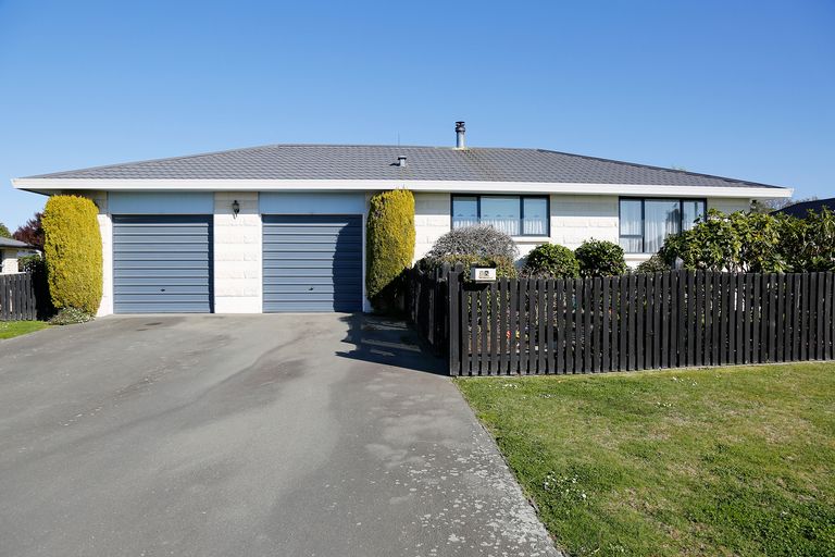 Photo of property in 15 Gordon Street, Weston, Oamaru, 9401