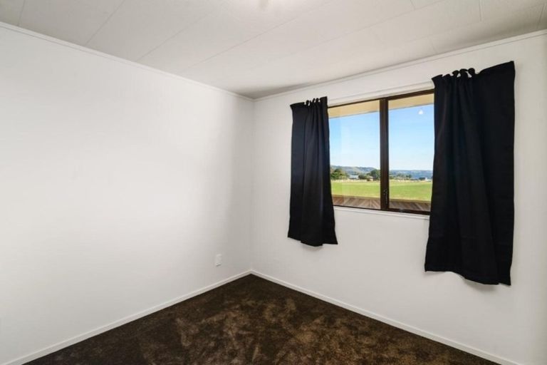 Photo of property in 16 Bronte Place, Owhata, Rotorua, 3010