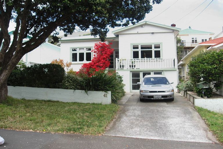 Photo of property in 41 Hohiria Road, Hataitai, Wellington, 6021