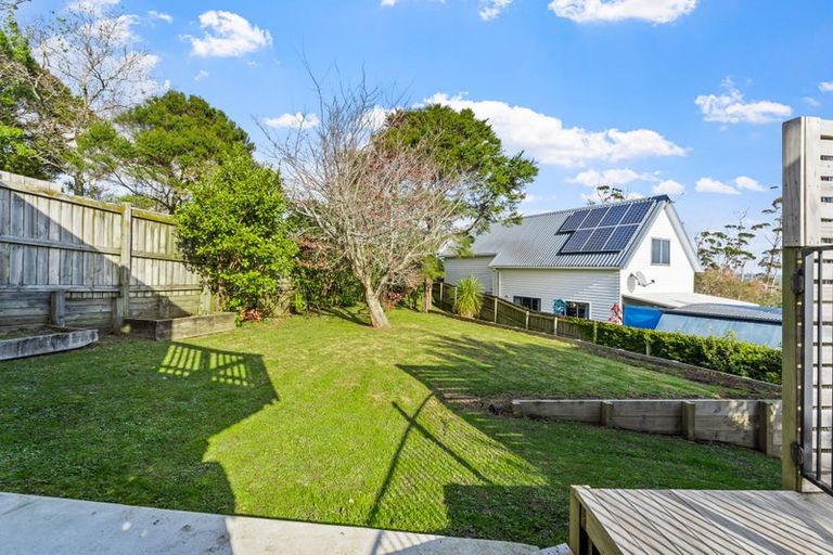 Photo of property in 7 Vipond Road, Stanmore Bay, Whangaparaoa, 0932