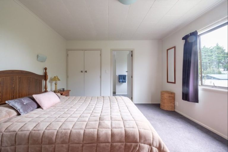 Photo of property in 6 Helyer Street, Ormond, Gisborne, 4071