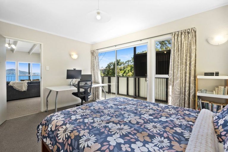 Property details for 99 Kawakawa Bay Coast Road, Kawakawa Bay, Papakura