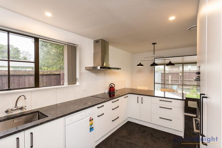 Photo of property in 12 Flaxwood Lane, Waltham, Christchurch, 8023