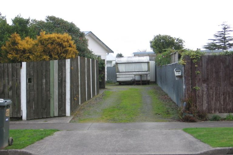 Photo of property in 4 Dampier Avenue, Awapuni, Palmerston North, 4412