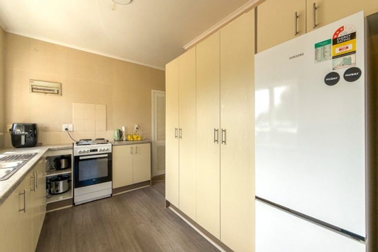 Photo of property in 1152a Miranda Road, Pukorokoro / Miranda, Miranda, 2473