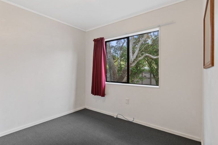 Photo of property in 4 Ludlow Place, Bell Block, New Plymouth, 4312