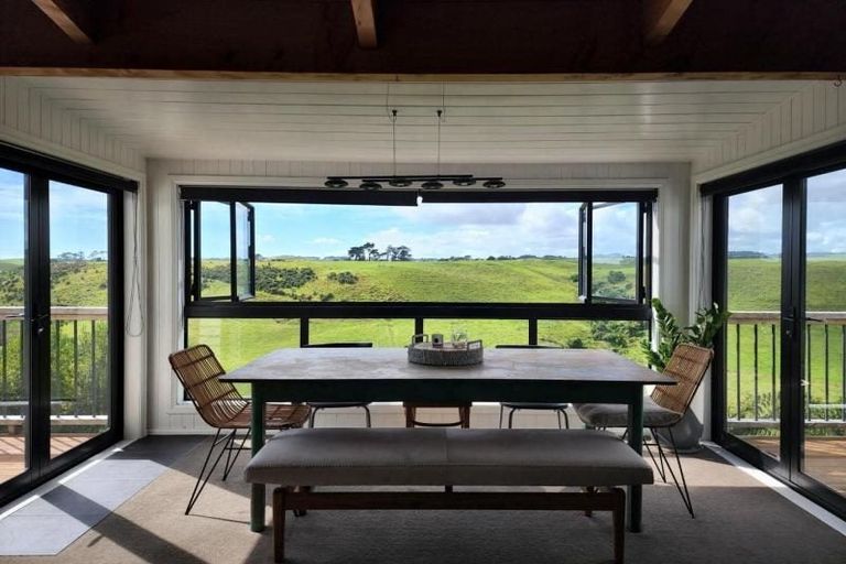 Photo of property in 5 Butlers Lane, Oakura, 4314