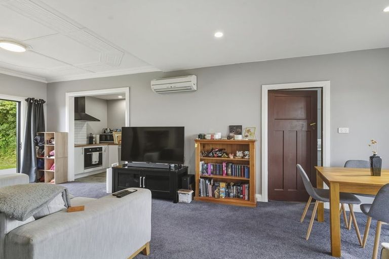 Photo of property in 9 Robinson Street, Lookout Point, Dunedin, 9011