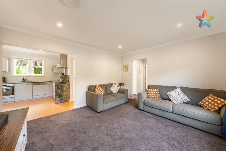 Photo of property in 21 Bledisloe Crescent, Wainuiomata, Lower Hutt, 5014