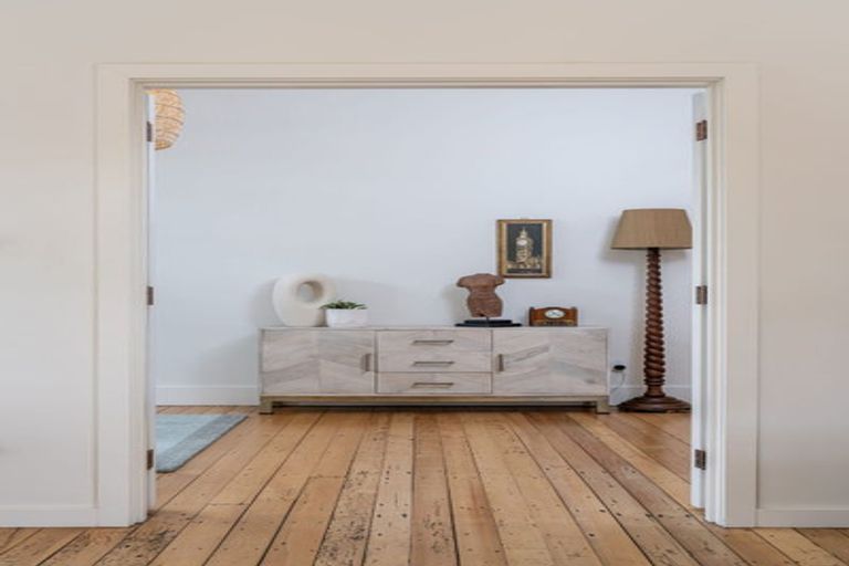 Photo of property in 72 Mailer Street, Mornington, Dunedin, 9011