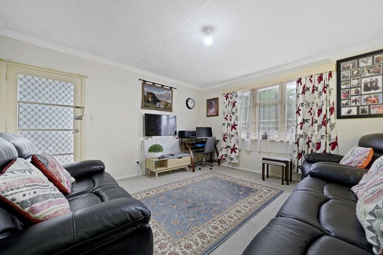 Photo of property in 1b Bush Grove, Trentham, Upper Hutt, 5018