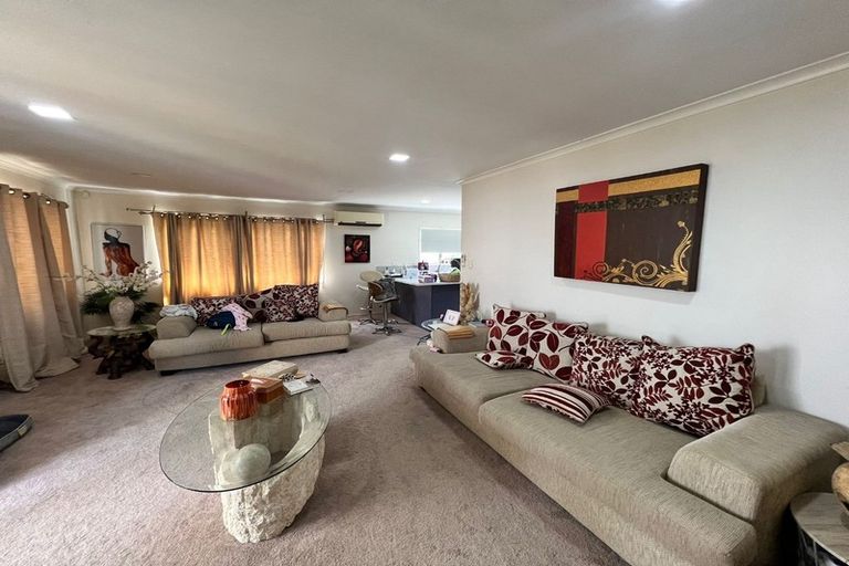 Photo of property in 64 Nacton Lane, Avondale, Auckland, 1026